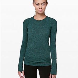 NWT Lululemon “Run it out” long sleeve- size 8